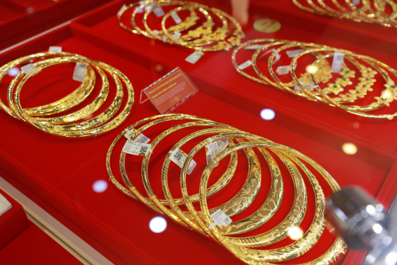 Giá vàng hôm nay (27.5.2024): Vàng trong nước duy trì ổn định