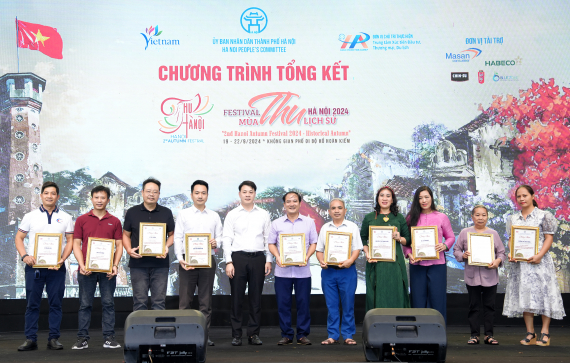 Bảo Tín Mạnh Hải Góp Mặt Tại Triển Lãm Kỷ Niệm 70 Năm Ngày Giải Phóng Thủ Đô - Dấu Ấn Văn Hóa và Lịch Sử