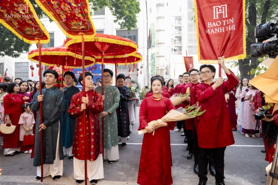 Khai trương Bảo Tín Mạnh Hải 18 Ngô Quyền: Khai mở Trân Bảo - Trao truyền giá trị qua ba thế hệ