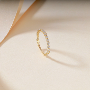 Nhẫn vàng phong cách Ý PYN1V10KDH-502005